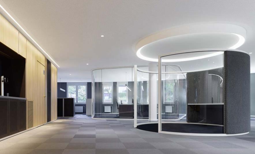 辦公室裝修施工電路鋪設(shè)的注意事項有哪些？辦公室橡膠地板的施工工藝是什么？